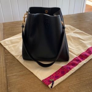 Tory Burch Black Shoulder bag